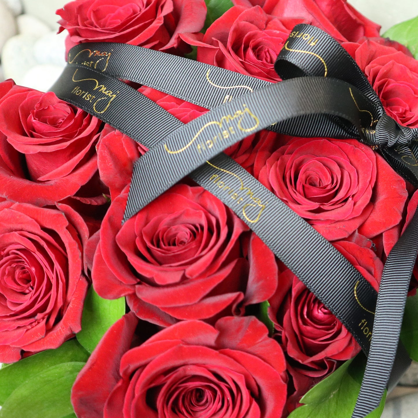 Red Roses Hatbox