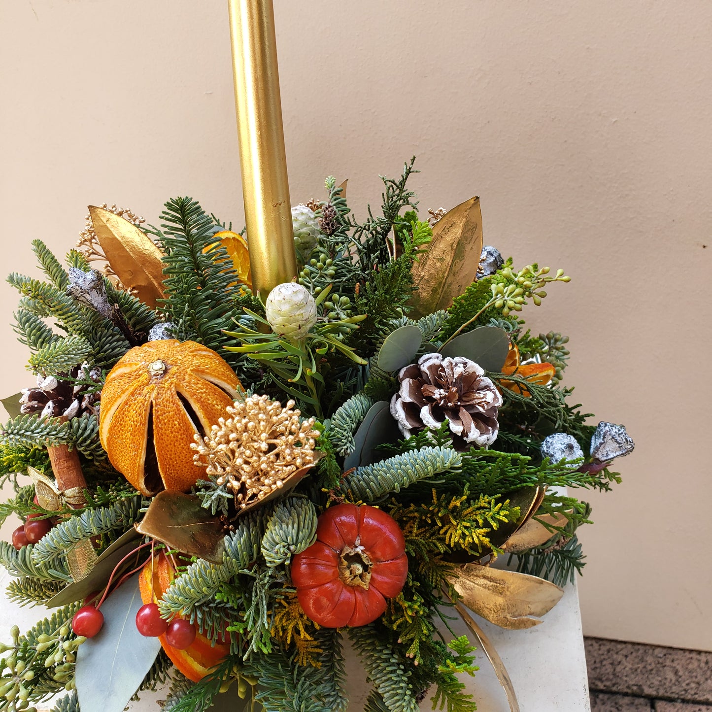 Christmas Round Centrepiece
