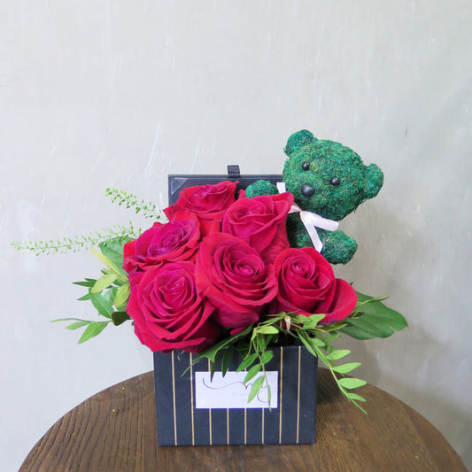 Red Roses Flower box