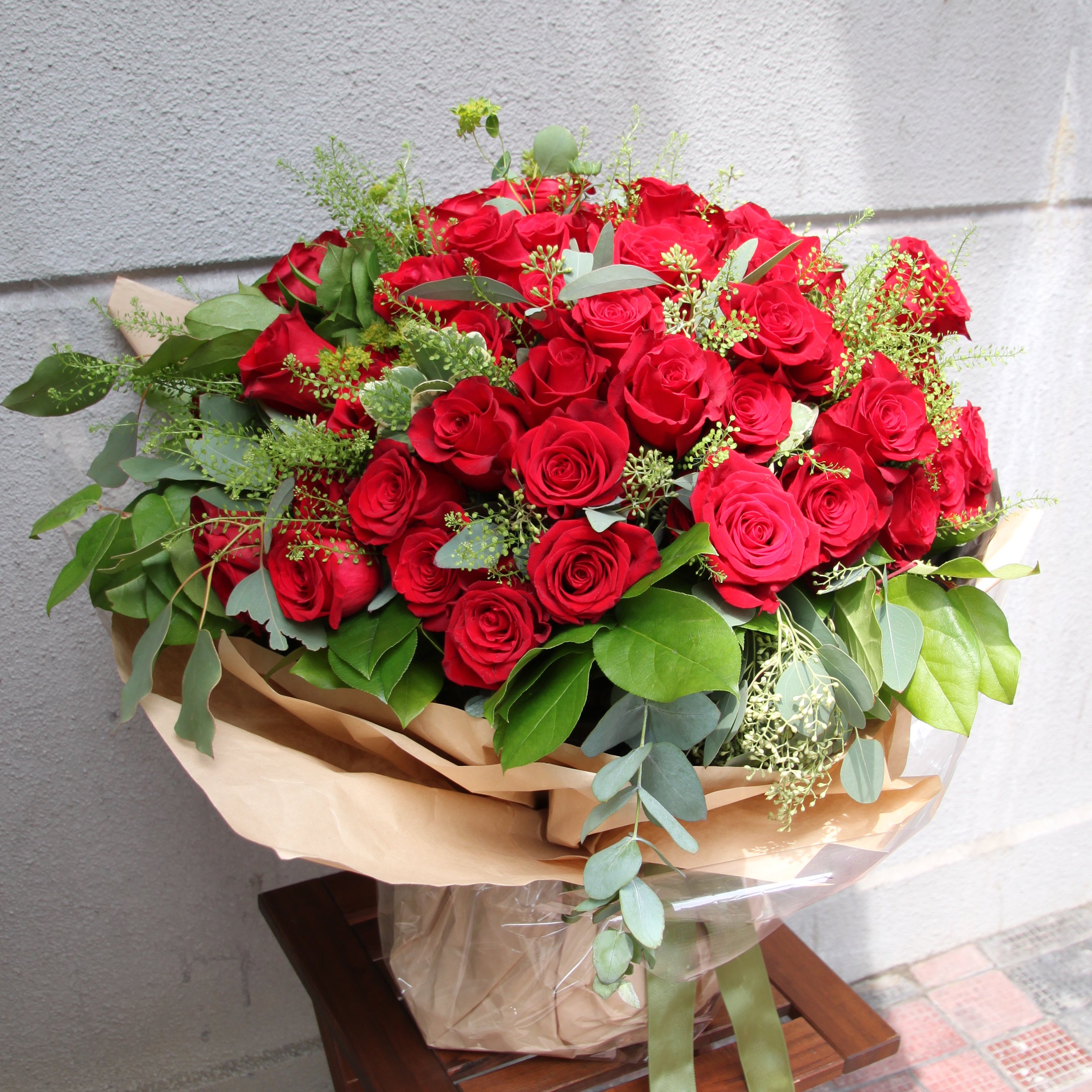 9999red Roses 99 Red Roses – Maj Hong Kong