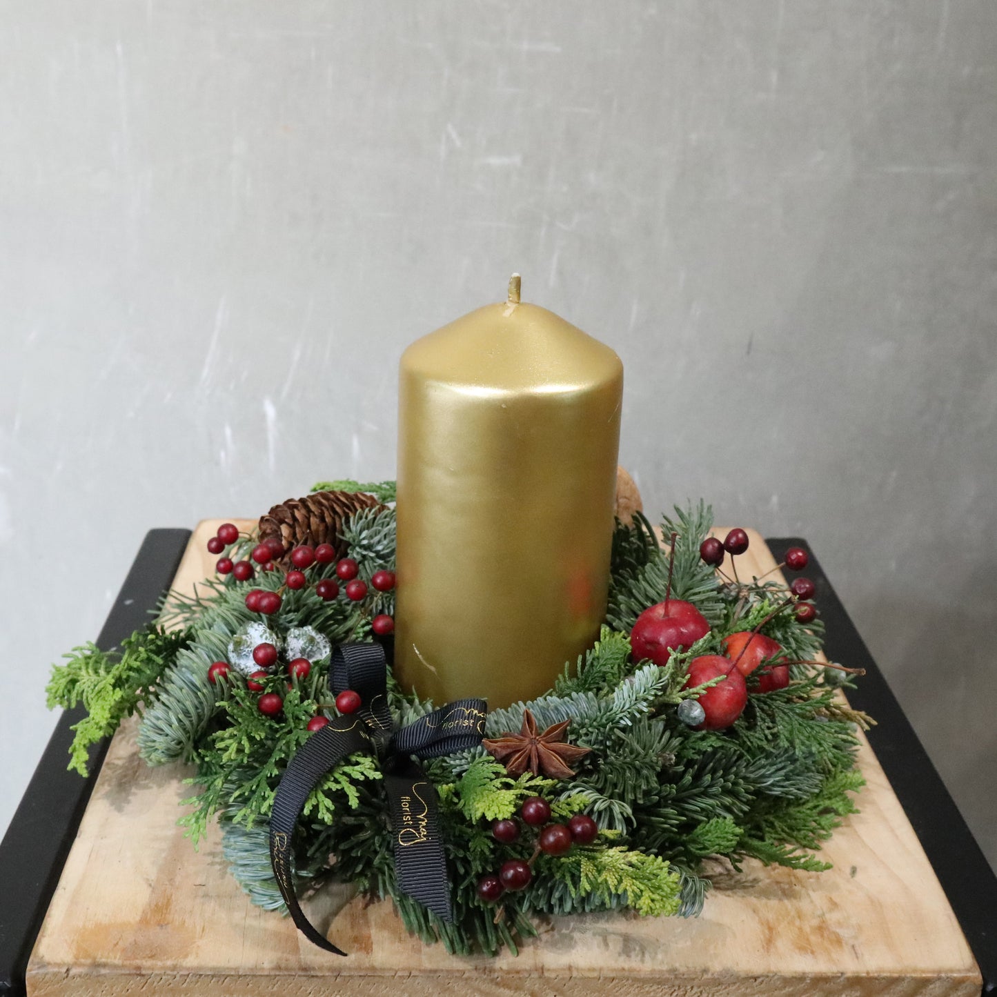 Christmas Round Centrepiece